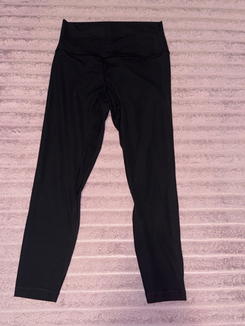 NWOT Lululemon ribbed leggings - size 8